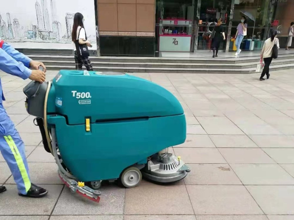 為什么用鋰電池的洗地機更好？今天就來大揭秘