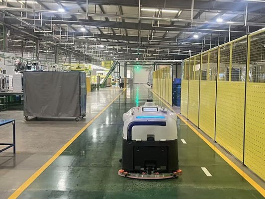 坦力工業級掃地機器人：8 小時續航，開啟鋼廠清潔 “暴走模式”