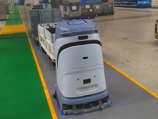 加工車間油污難除？坦力洗地機 1 次搞定，讓地面重煥清爽！