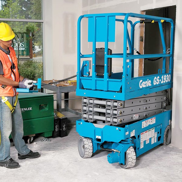 剪型高空作業(yè)平臺(tái)GS-1532&GS-1532 電動(dòng) 剪型高空作業(yè)平臺(tái)GS-1532&GS-1532 電動(dòng)