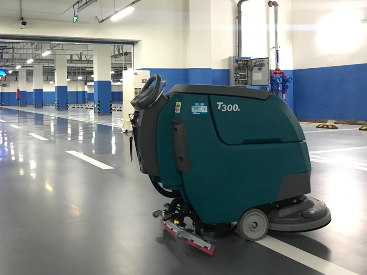 商業寫字樓為何使用洗地機？